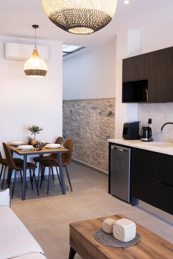 Venus Luxury Apartment Эрмуполис Экстерьер фото